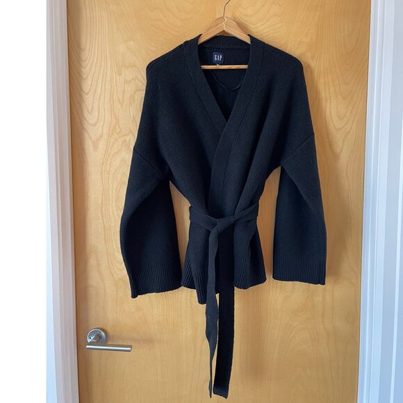 GAP WRAP SWEATER XL - Picture 1 of 2